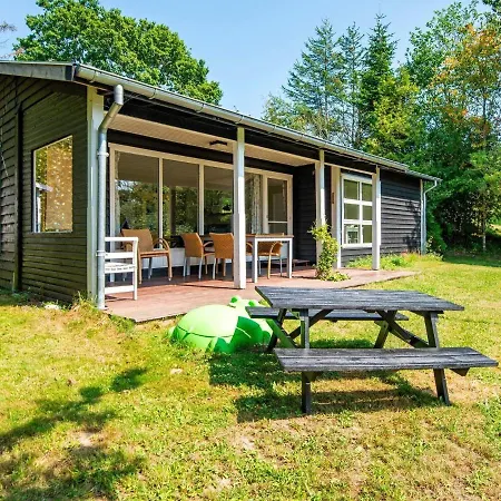 6 Person In Casa vacanze Knebel