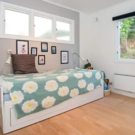 6 Person In Dom wakacyjny Knebel